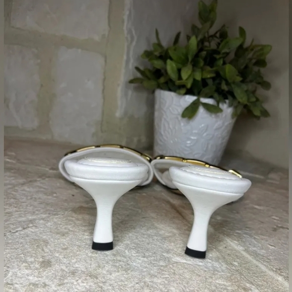 Good American Sandals Brand New - Picture 9 of 12